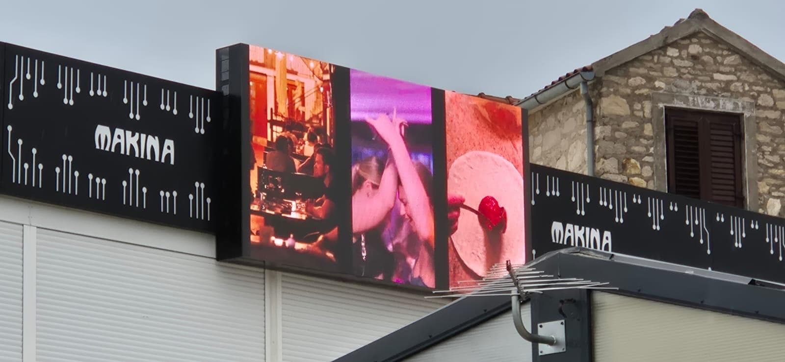 Fasadni LED ekran na ugostiteljskom objektu
